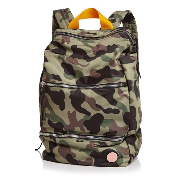 ShortyLOVE boxer - large camo backpack - Picture 1 of 16
